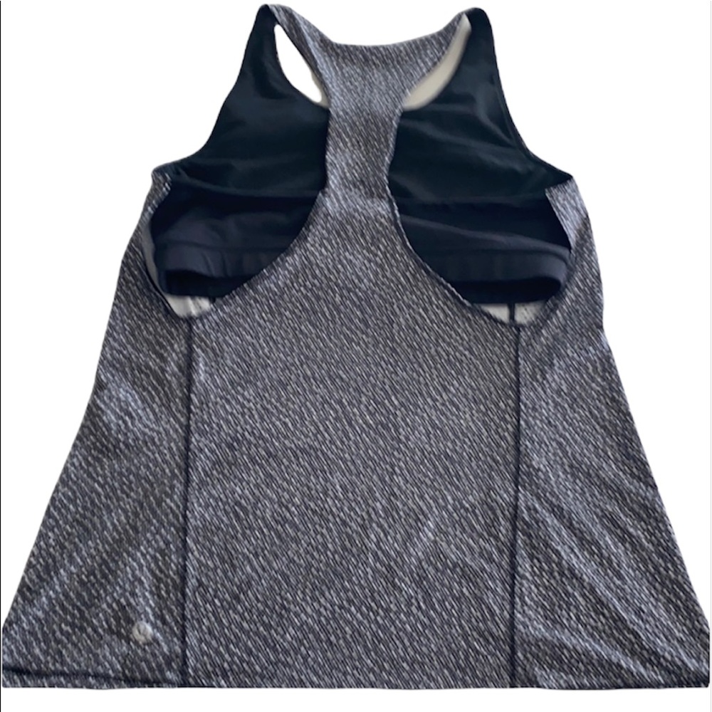 Lululemon size 8 Tank